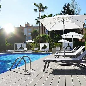 Vibra Tivoli Apartahotel