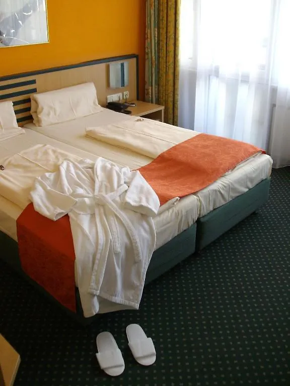 ***  Superior Hotel Praesident Munich Germany